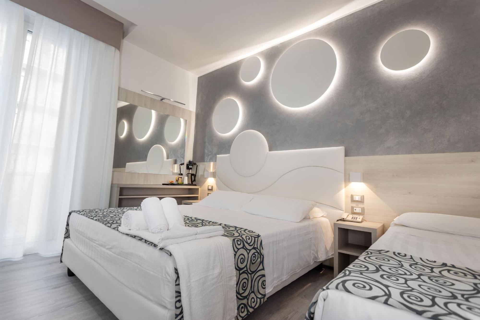 Hotel Nettuno Bellaria-Igea Marina Exterior foto